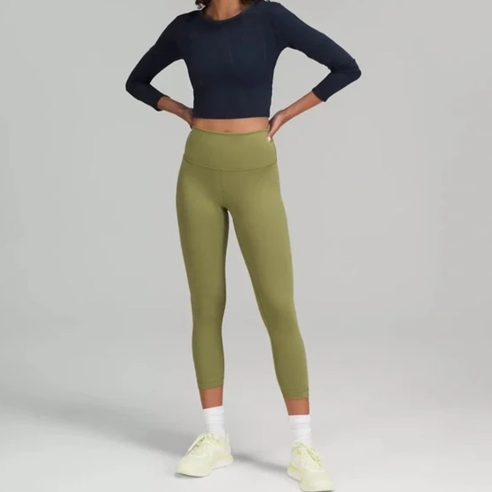 EUC Lululemon Bronze Green Set. Size 6 - Picture 9 of 11